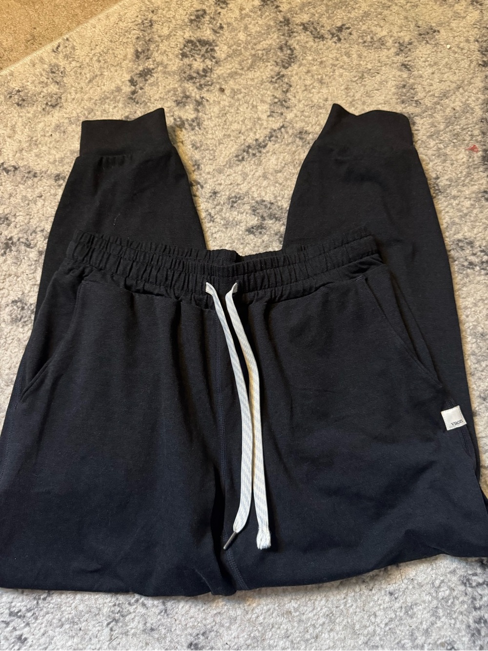 Vuori Performance Joggers